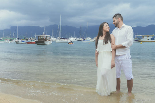 Pré Wedding na Praia - Ilhabela - Mariana e Bruno Pré Wedding na Praia - Ilhabela - Mariana e Bruno