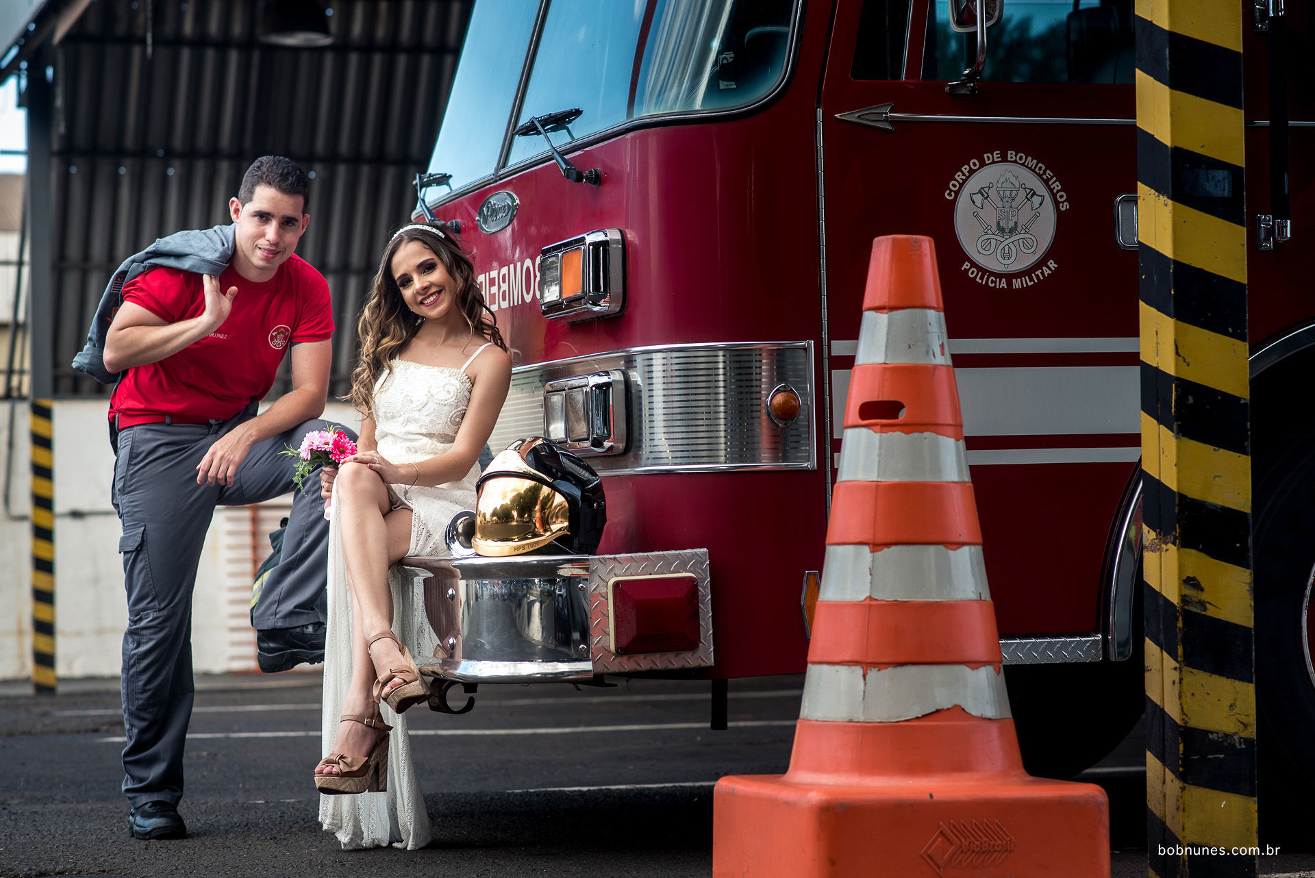 Foto Natalia e Danilo - Pré Wedding Corpo de Bombeiro Foto Natalia e Danilo - Pré Wedding Corpo de Bombeiro - Imagem 10
