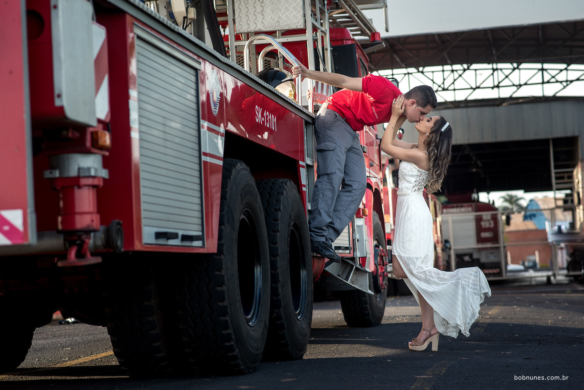 Foto Natalia e Danilo - Pré Wedding Corpo de Bombeiro Foto Natalia e Danilo - Pré Wedding Corpo de Bombeiro - Imagem 26